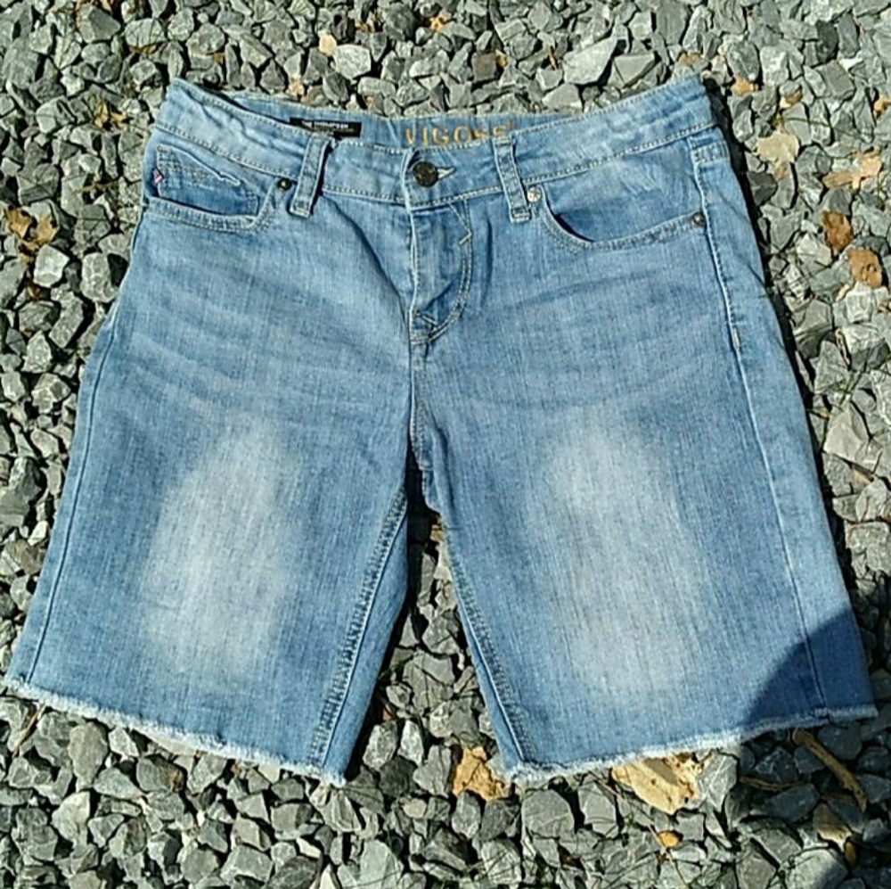 Shorts - Picture 2 of 2